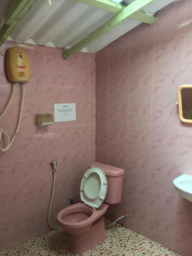 ห้องน้ำของ Orchid Guest House