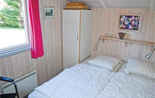 Katil atau katil-katil dalam bilik di Holiday Home Paradisæblet