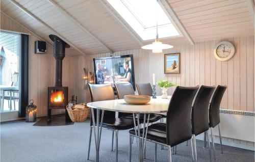 Posezení v ubytování Holiday Home Kirksvej Hvide Sande Xii