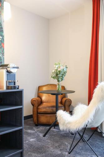ibis Styles Puteaux Paris La Defenseにあるシーティングエリア