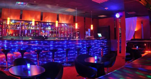 Zona de lounge sau bar la Hotel Continental