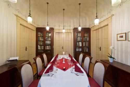 Fotografie z fotogalerie ubytování Hotel Katharinenhof v destinaci Werdau