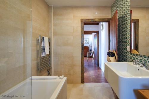 Koupelna v ubytování Casalinho Macieira