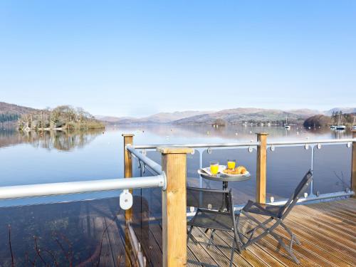 Lodge on the Lake – Photos 3