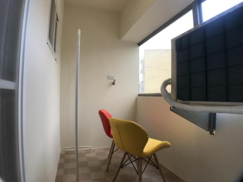 Μια τηλεόραση ή/και κέντρο ψυχαγωγίας στο Music City Inn
