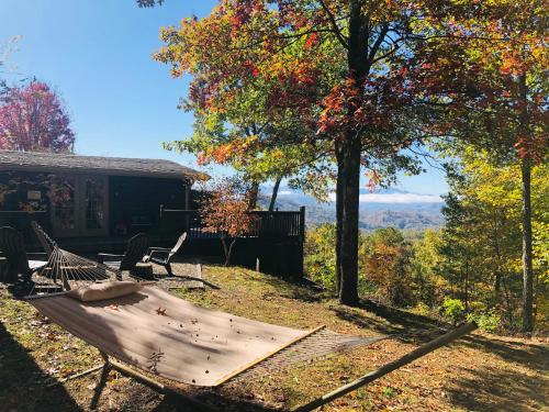 Pop’s Cottage