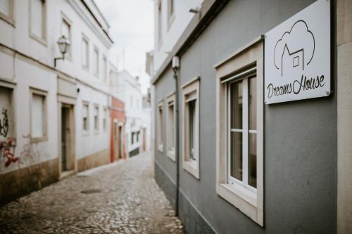 Afbeelding uit fotogalerij van DREAMS HOUSE in Faro
