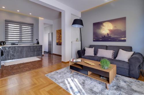 Acropolis Plus Penthouse