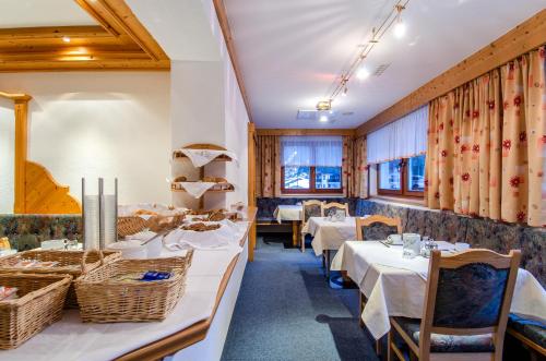 Hotel Garni Golfais