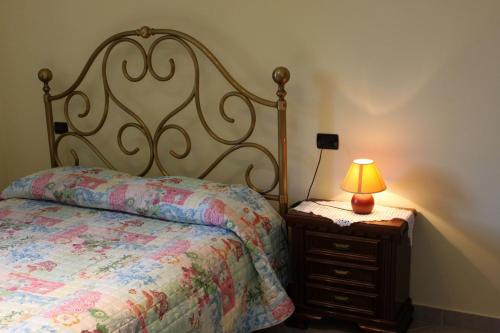 Llit o llits en una habitació de Bed and Breakfast Emilia