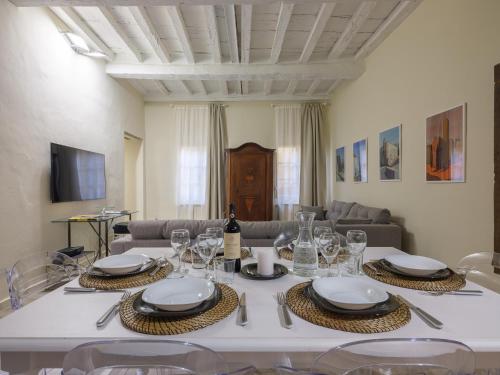 BEAUTIFUL FLAT IN OLTRARNO