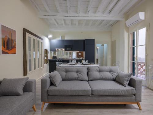 BEAUTIFUL FLAT IN OLTRARNO