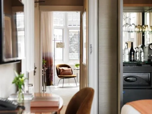 The Athenaeum Hotel & Residences photo 24