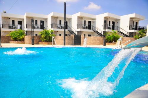 Bazén v ubytování Dream Island Spa & Health Resort nebo v jeho okolí