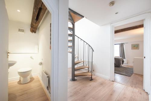 Gallery image of Colchester Town Duplex Apartment in Colchester