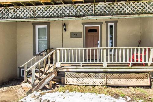 Gambar di galeri bagi Northview-Blue Mountain-Sauna-Firepit-Balcony-Parking di Blue Mountains