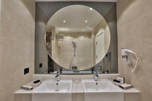 ห้องน้ำของ Mardin Airport hotel