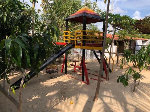 Aire de jeux pour enfants de l'établissement Chacara do Alemao