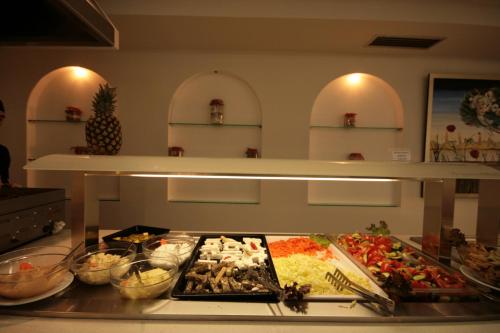 Jídlo v hotelu nebo okolí