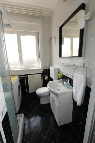 A bathroom at OBILIĆ