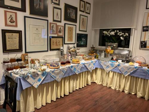 Mâncare la sau în apropiere de acest hotel