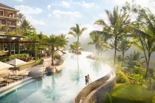 Bazén v ubytovaní Padma Resort Ubud alebo v jeho blízkosti