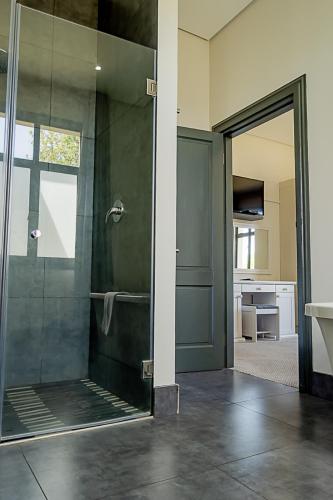 Ένα μπάνιο στο House 217 Gowrie Farm Estate