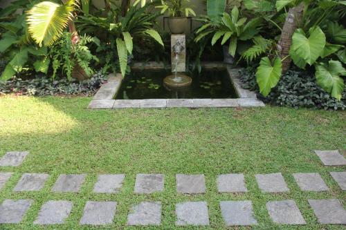 Jardín al aire libre en Sergeant House Boutique Villa & Private Beach