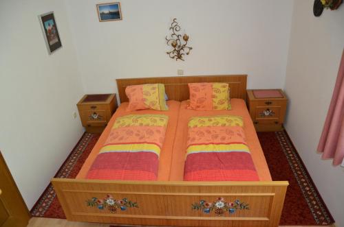 Postel nebo postele na pokoji v ubytování Ferienhaus Dum