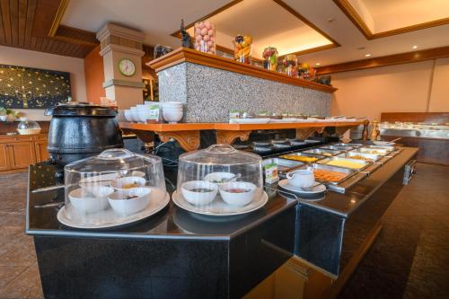 Mad på resortet eller i nærheden