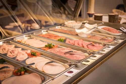 Jídlo v hotelu nebo okolí