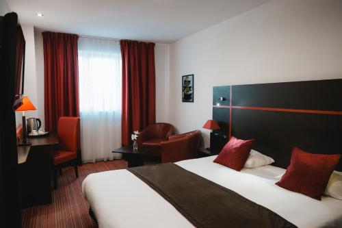 Gallery image of Zenia Hotel & Spa in Cambrai