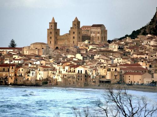 Photo de la galerie de l'établissement Relax house, à Cefalù