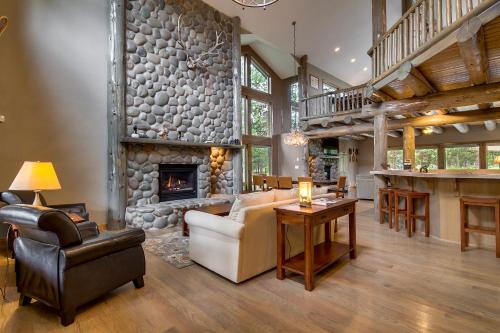 Silver Pine Lodge Sunriver Aktualisierte Preise Fur 2021