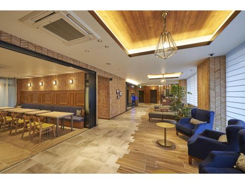 Posezení v ubytování Sotetsu Fresa Inn Kamakura-Ofuna Higashiguchi