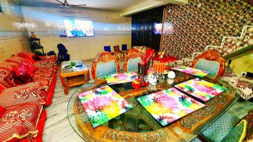 Χώρος καθιστικού στο Anukampa Paying Guest House