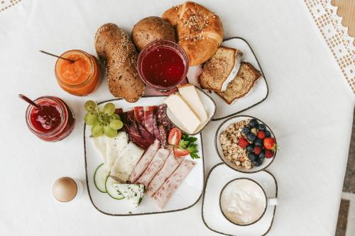 Comida en la estancia rural o alrededores