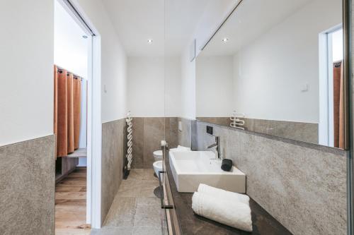 A bathroom at Lochbauer