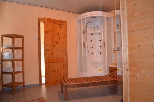 Ένα μπάνιο στο Hotel Restaurant Waldschlössel