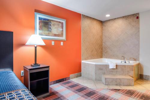 Kupatilo u objektu Americas Best Value Inn - Mableton