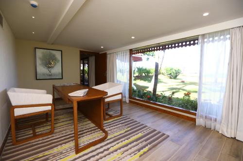 Χώρος καθιστικού στο Taj Fisherman’s Cove Resort & Spa, Chennai