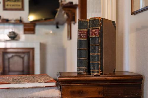 Perpustakaan di penginapan di ladang