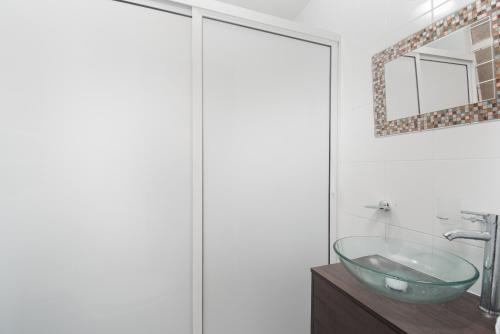 Ванная комната в Roma Sur Apartments with Balcony - Family Friendly