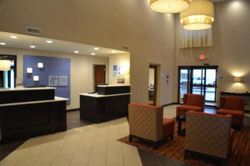 Holiday Inn Express Hotel & Suites Indianapolis W - Airport Area, an IHG Hotel Image