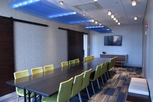 Konferenční prostory v ubytování Holiday Inn Express & Suites Johnstown by IHG