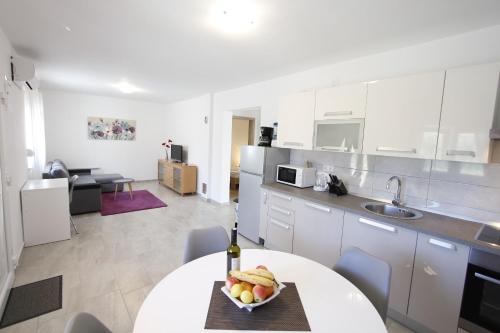 Holiday home Olive – Photos 3