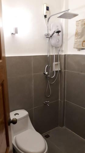 Salle de bains dans l'établissement Marnin's Place