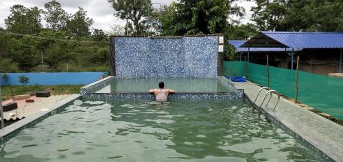Piscina en o cerca de Adventure Inn Dandeli