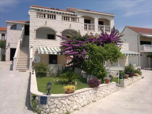 Gallery image of Apartments Fani in Bol