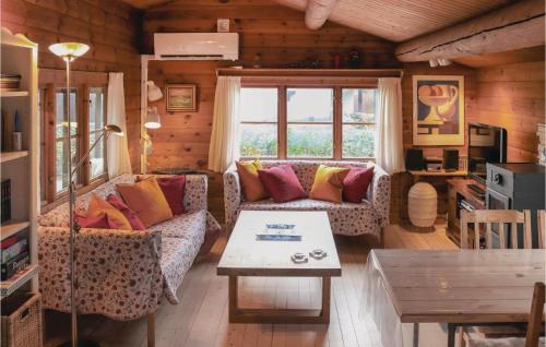 Et opholdsområde på 2 Bedroom Cozy Home In Otterup